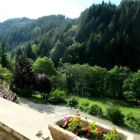 Panzió La Bergerie De L'aulagner Saint-Julien-Labrousse