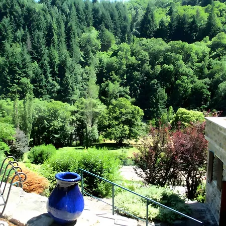 Bed & Breakfast La Bergerie De L'aulagner Saint-Julien-Labrousse
